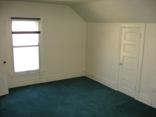 714 3rd Ave N - Photo 3 of 9