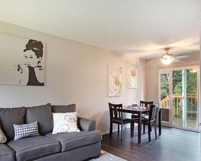 1040 East Prospect Road - Photo 3 of 19
