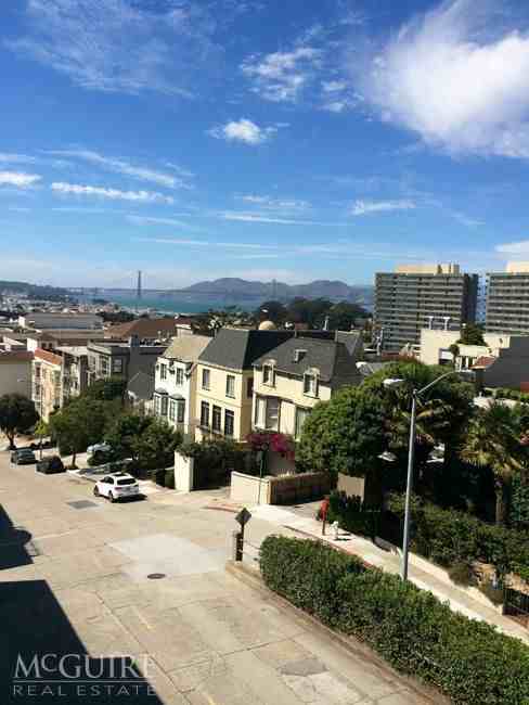 1015 Francisco St #2 - Photo 3 of 19