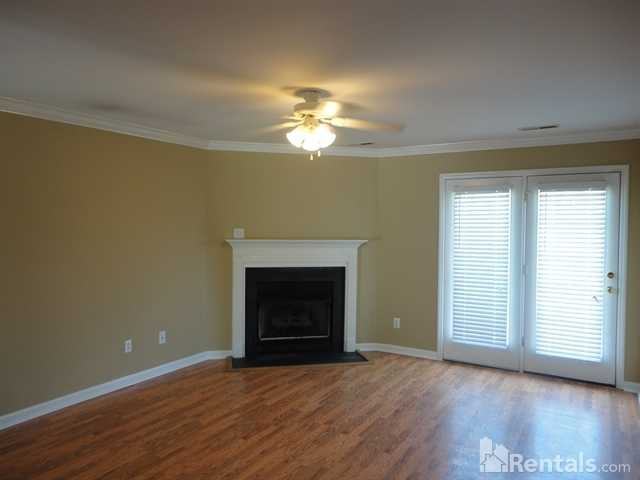 746 Hitchcock Way - Photo 2 of 17