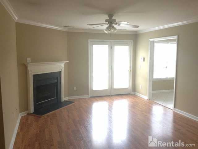 746 Hitchcock Way - Photo 3 of 17