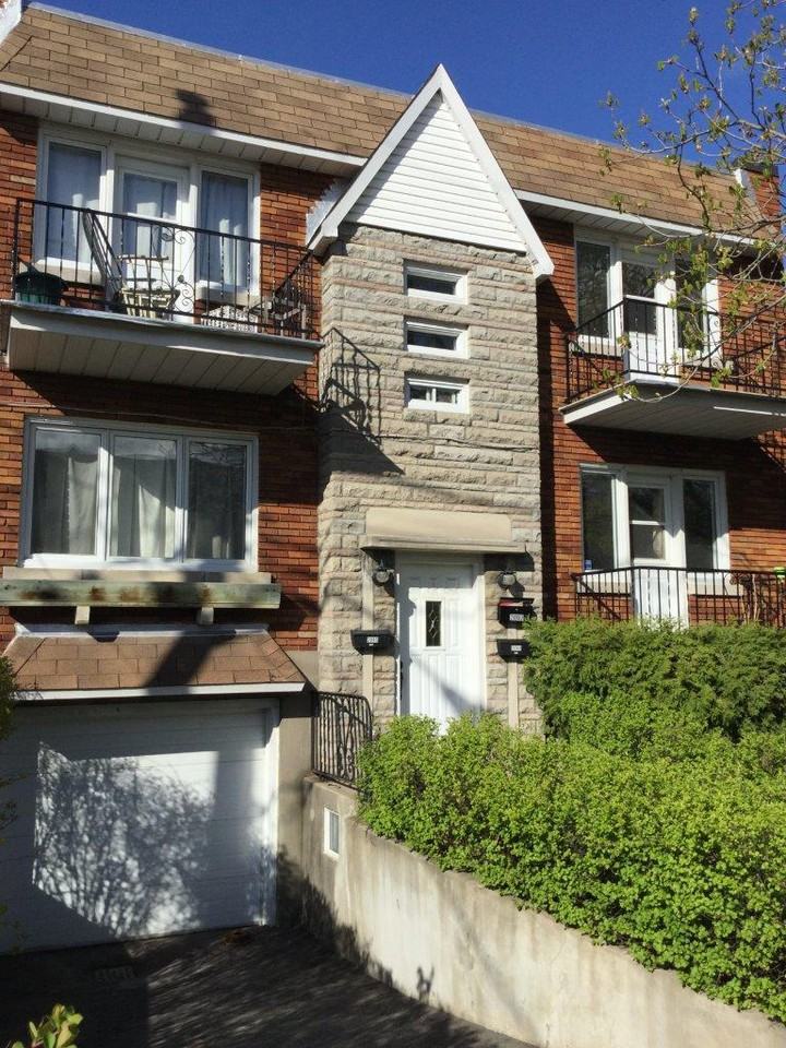 2089 Avenue Hingston, Montréal, QC H4A 2H9 1 Bedroom Apartment for