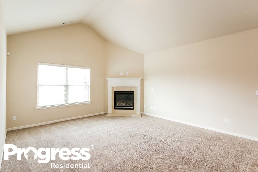 2943 Dungeness Dr - Photo 3 of 20