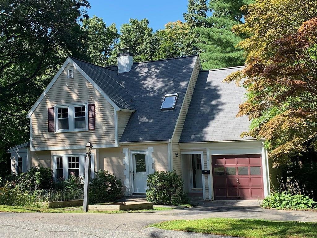 11 Richard Road - Photo 2 of 14