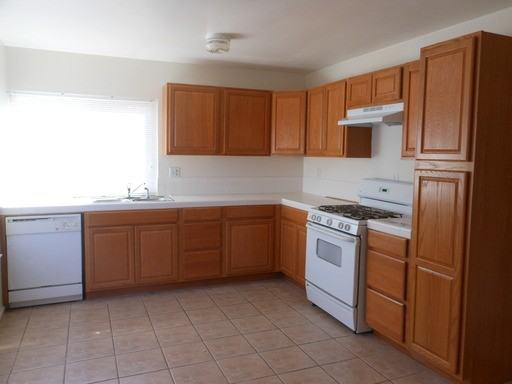 3653 W Avenue K 10 - Photo 3 of 7