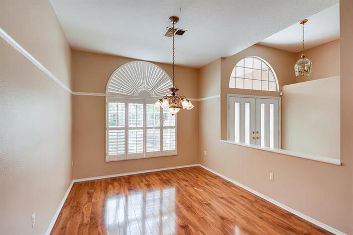 8151 Tantallon Way - Photo 3 of 17