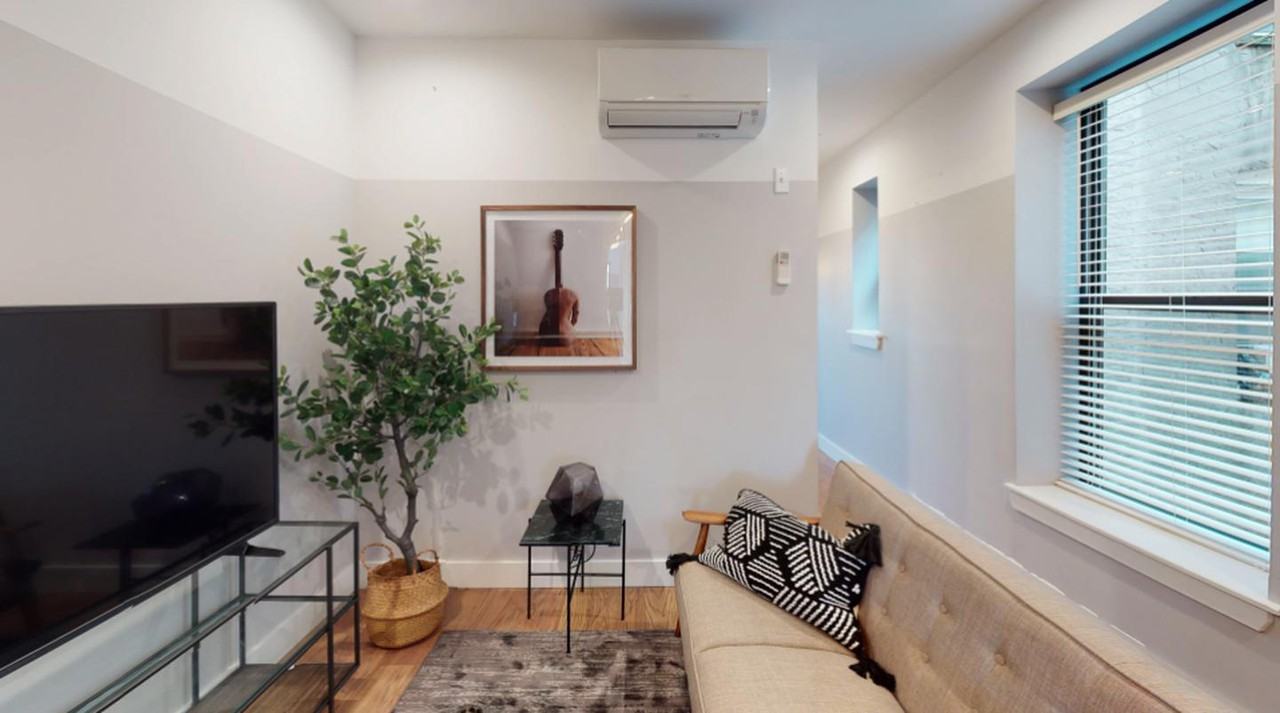 Chic Long Island City apartment near East River Apartments in New York