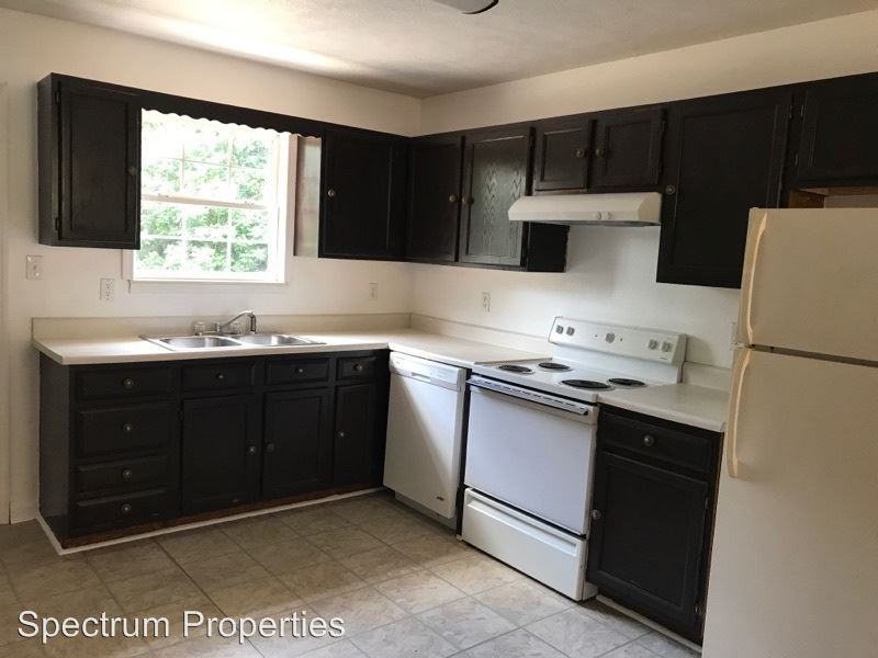 Shields Drive Duplex - Photo 2 of 9