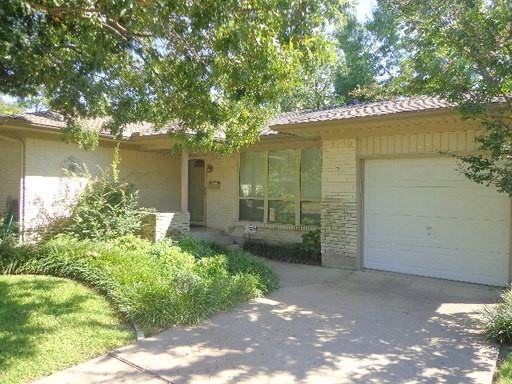 10454 Lanshire Dr - Photo 2 of 26