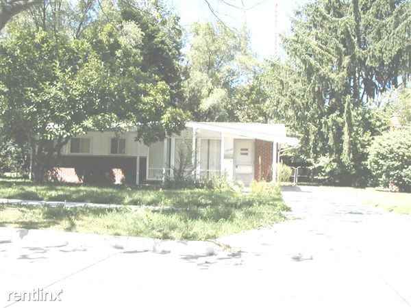 15250 Northfield Blvd - Photo 2 of 9