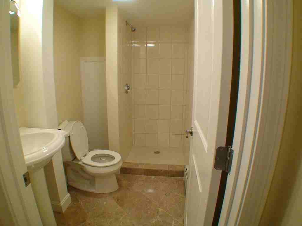 1868 Commonwealth Ave - Photo 2 of 9