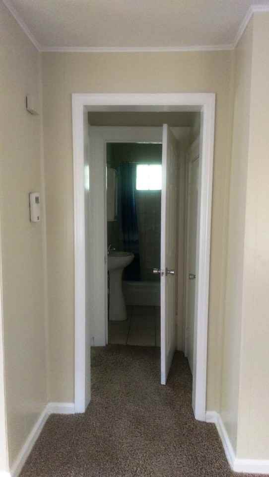 11431 E 11th St - Photo 3 of 10