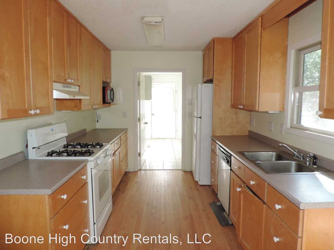 305 Signal Tree Road - Photo 3 of 24