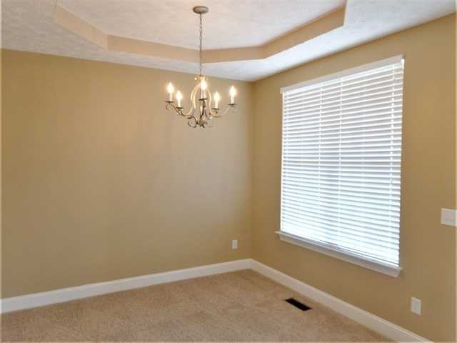 801 Daybreak Dr - Photo 3 of 17