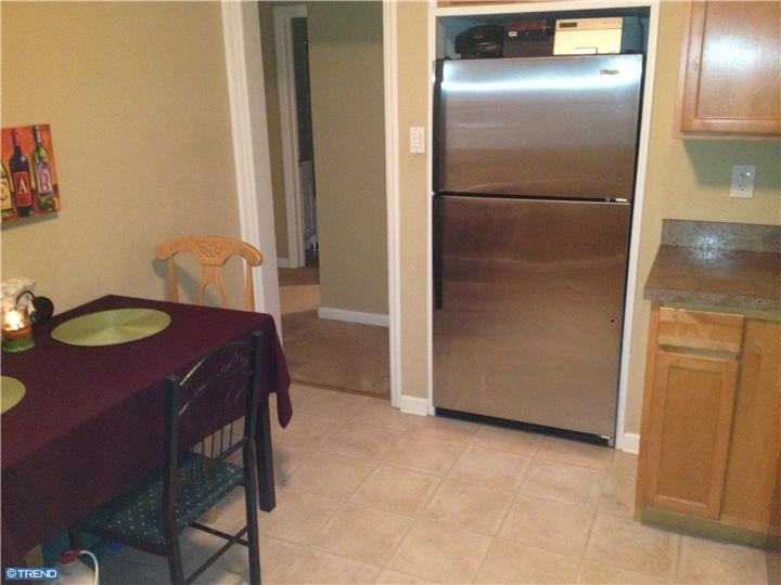 210 5th Ave - Photo 3 of 6