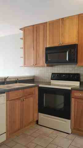 5915 Meadow - Photo 3 of 12