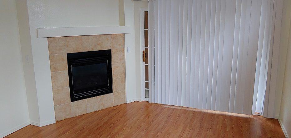 3002 West Elizabeth Street - 4c - Photo 2 of 14