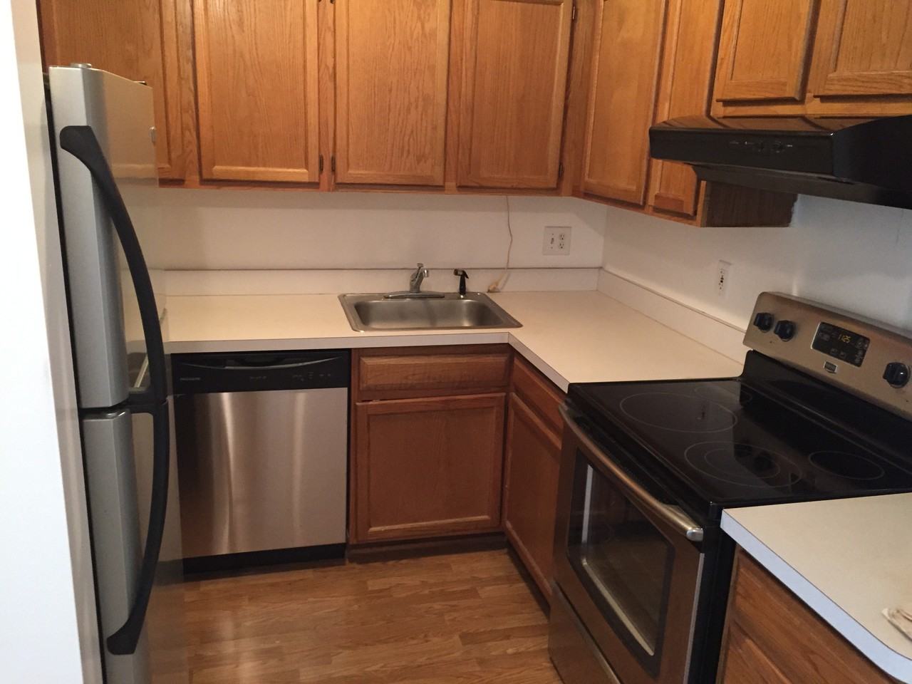 50405 Bay Run N - Photo 2 of 11