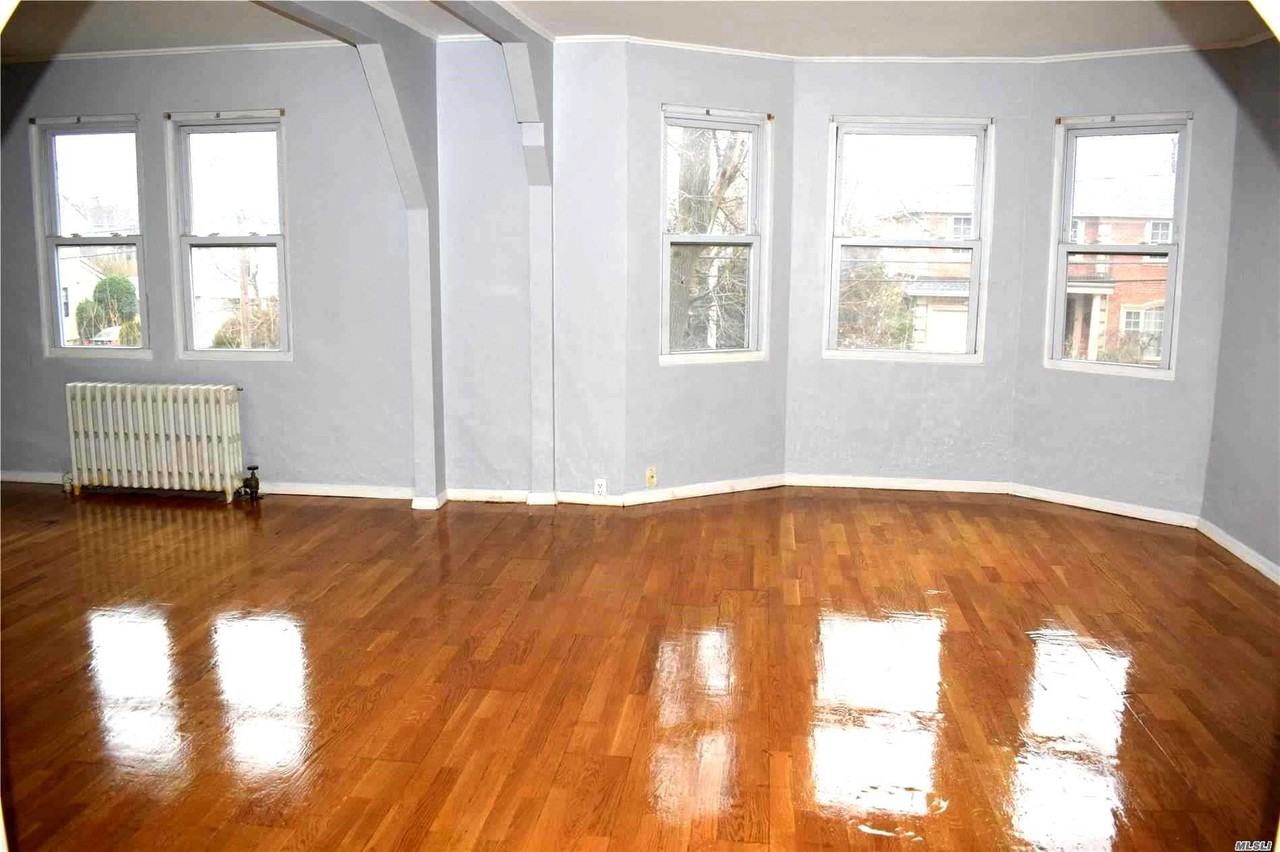 2 Franklin Place Unit B - Photo 3 of 11