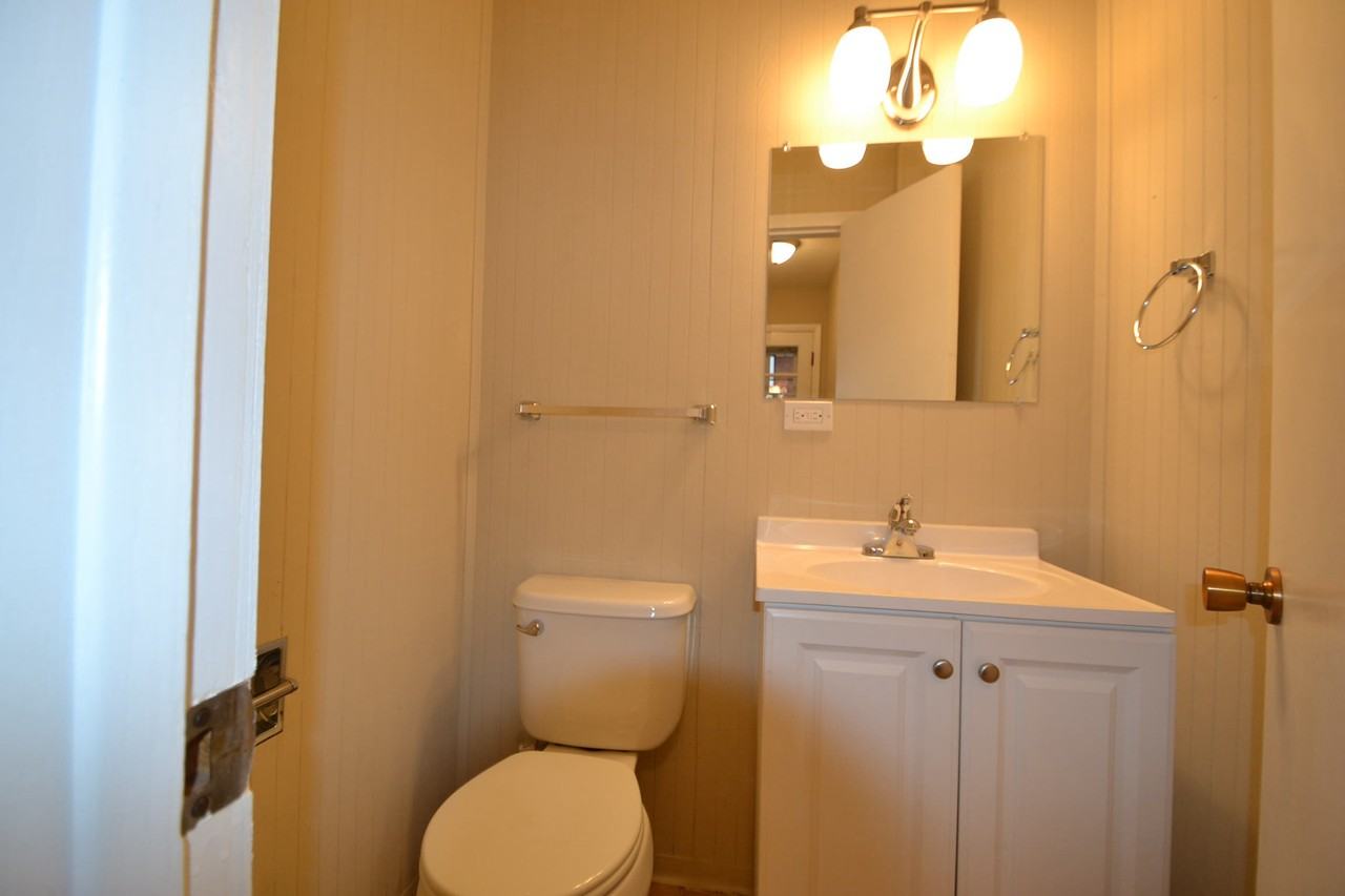 9914 S Turner Ave - Photo 3 of 9