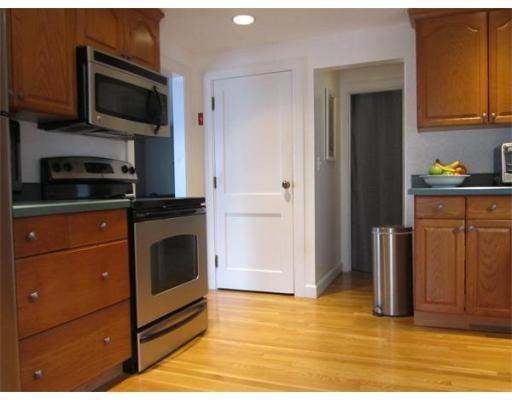 222 Bailey Rd - Photo 2 of 14