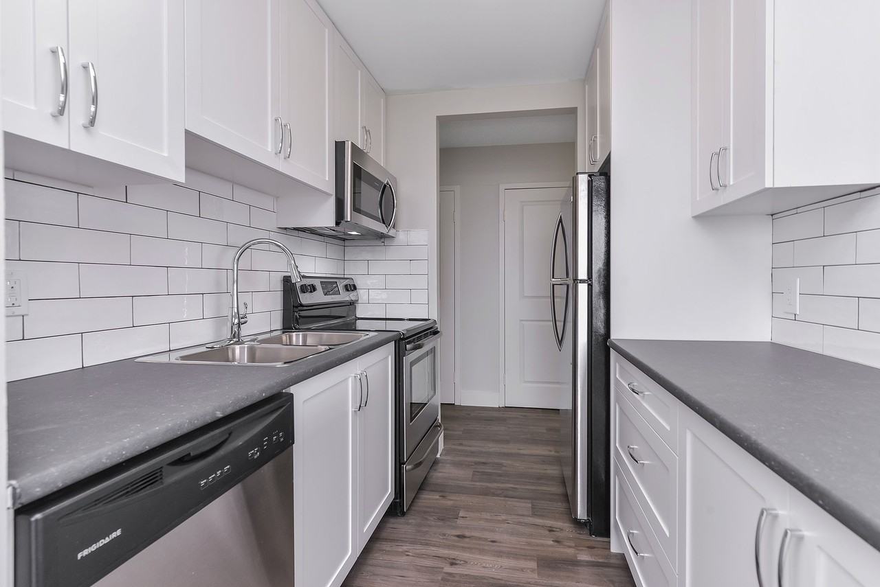 435 Michigan Street #1102 - Photo 2 of 6