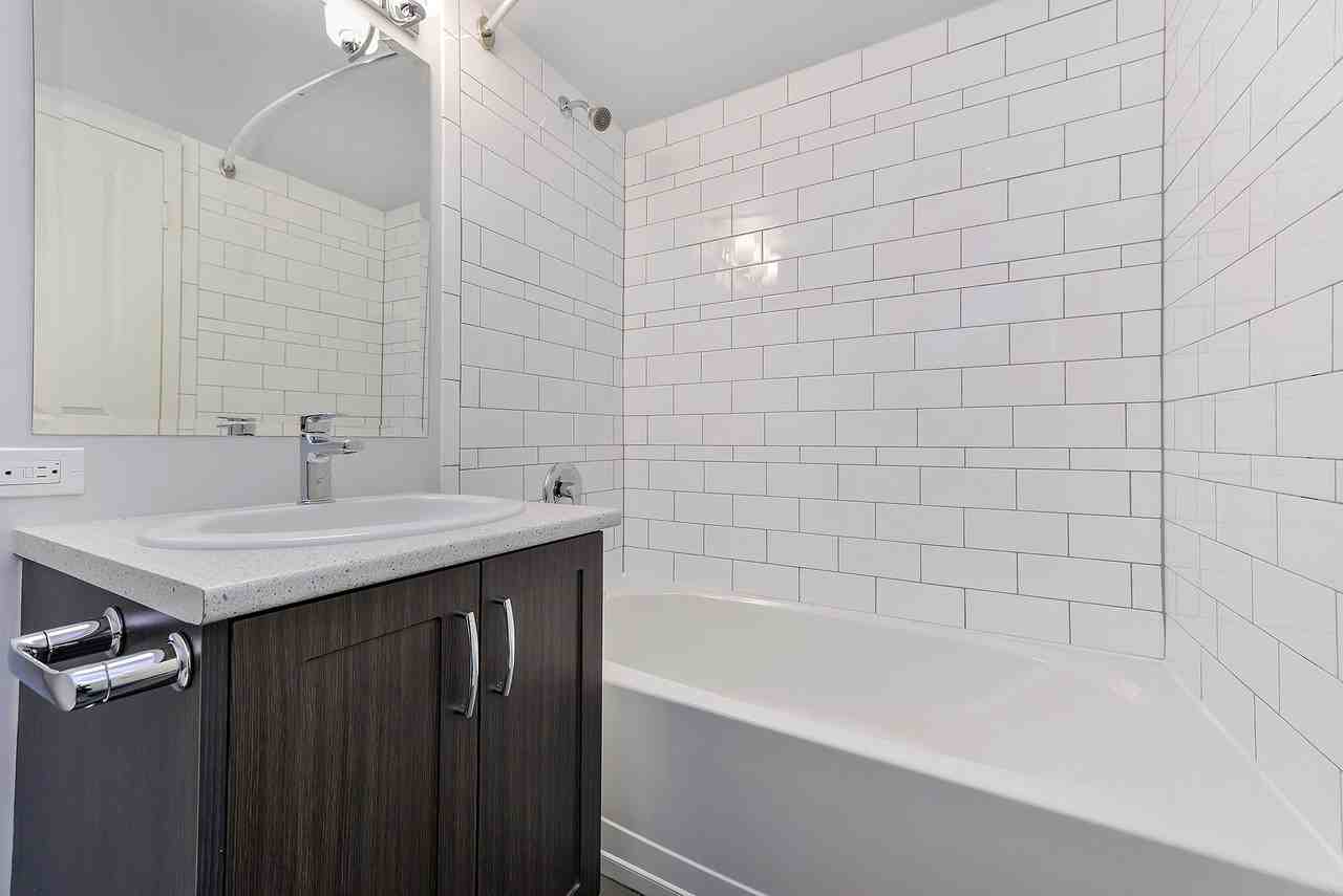 435 Michigan Street #1102 - Photo 3 of 6