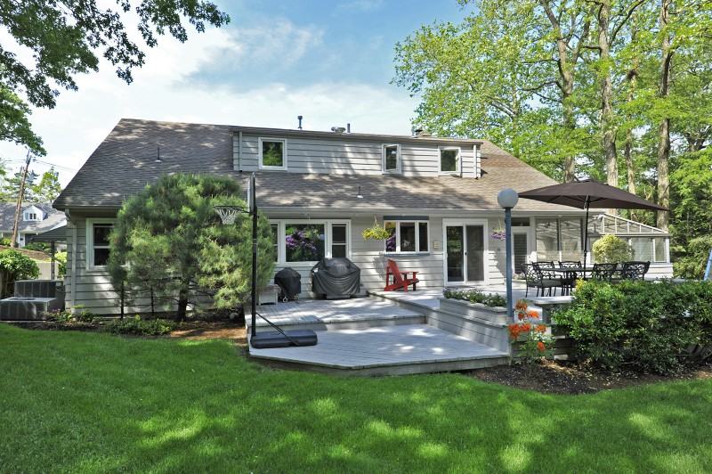 16 Witherspoon Rd - Photo 2 of 23