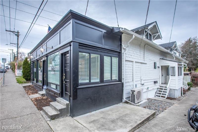 2108 N Oakes St - Photo 2 of 17