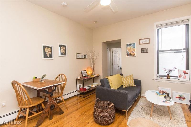 130 Washington St - Photo 3 of 5