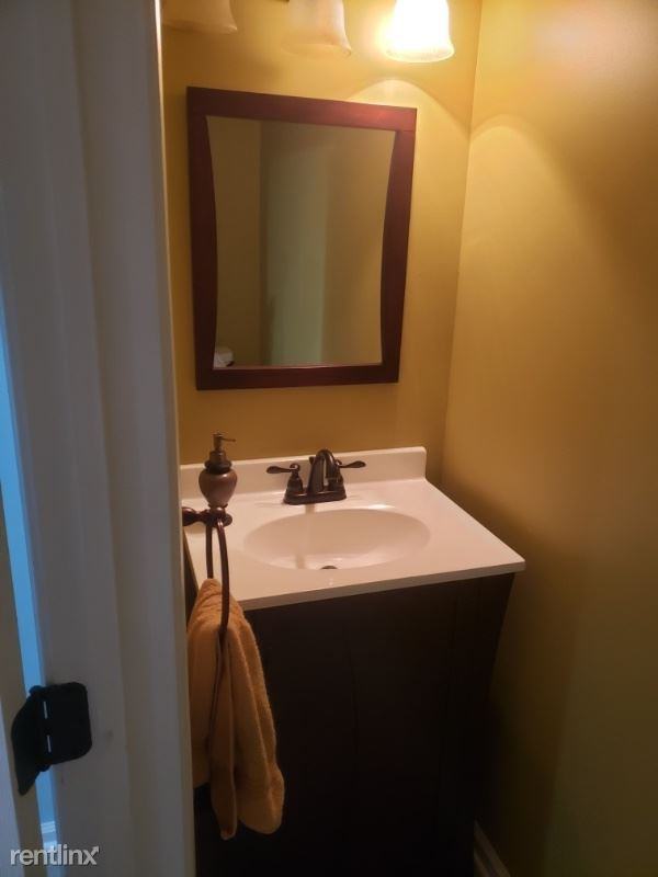 21 Patcong Dr - Photo 3 of 17