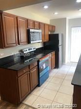 3351 Nw 18th Pl - Photo 2 of 7