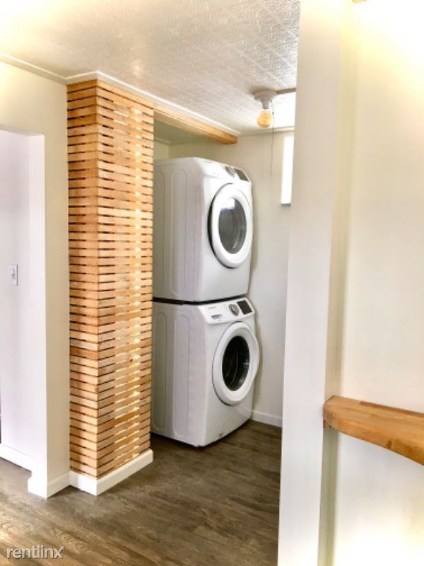 219 South E Street - Photo 3 of 8