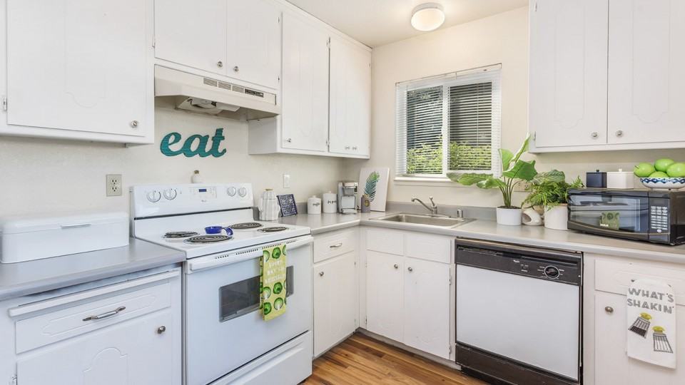 The Social Chico Apartments - Photo 2 of 49