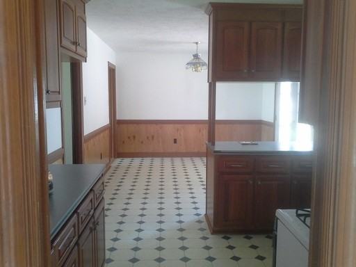 3520 Bond St - Photo 3 of 5