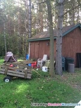 18906 Edgeview Rd - Photo 3 of 14