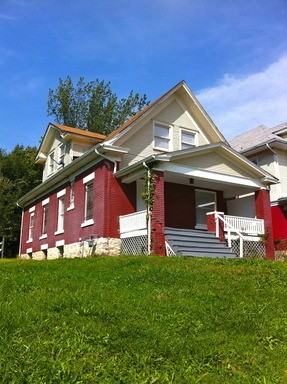 2616 Bellefontaine Ave - Photo 2 of 41