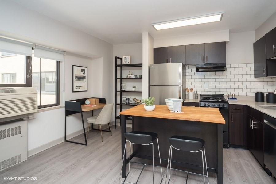 Archer Tower - Photo 2 of 41