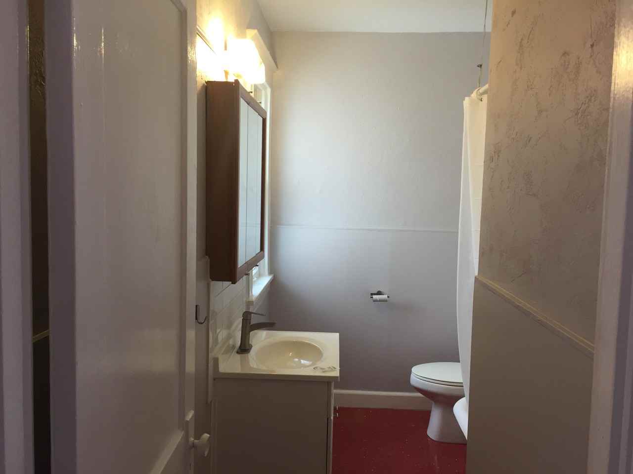 6130 Southwest Avenue #2F - Photo 7 of 10