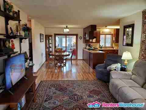 314 Lilac Ct - Photo 2 of 21