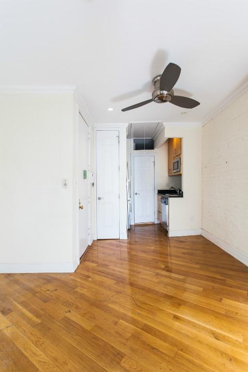 279 E 10th St #10 - Photo 3 of 7