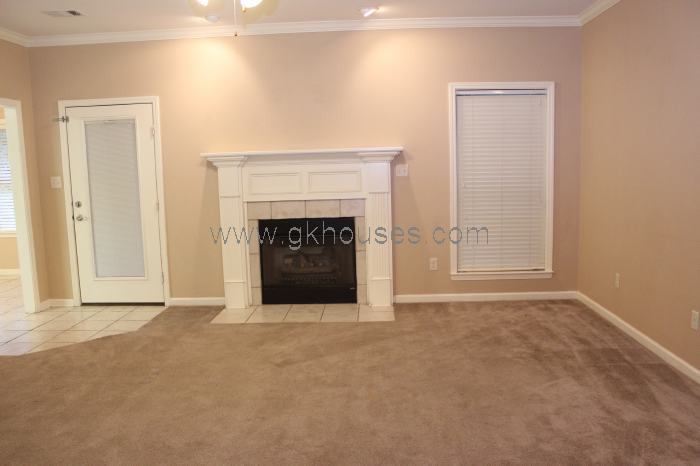 93 Rosebud Circle - Photo 3 of 10
