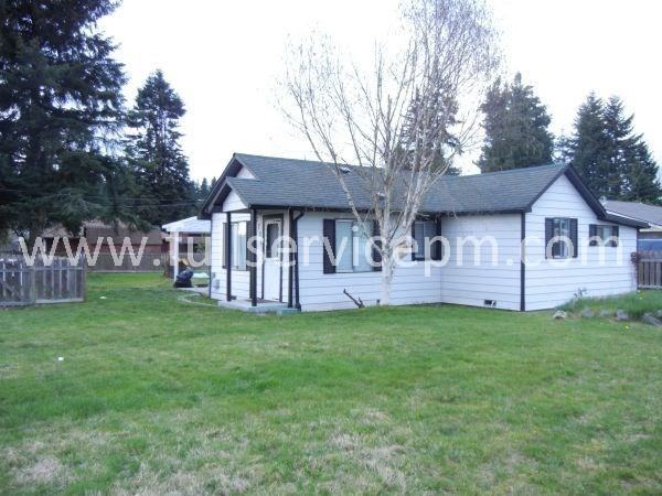 7725 51st Ave NE - Photo 2 of 19