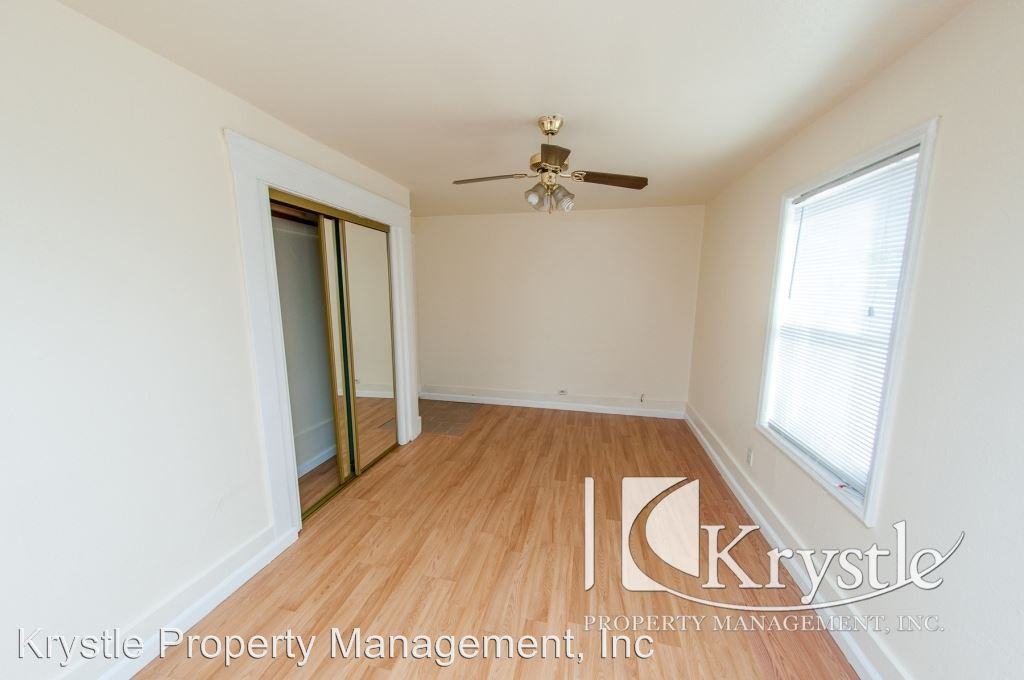 1117 Sutter Street - Photo 3 of 7