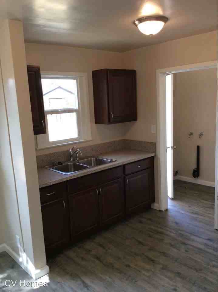 322 E. Kearney Blvd. - Photo 2 of 11