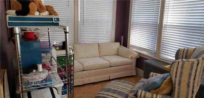 220 Sixth Street - Photo 2 of 10