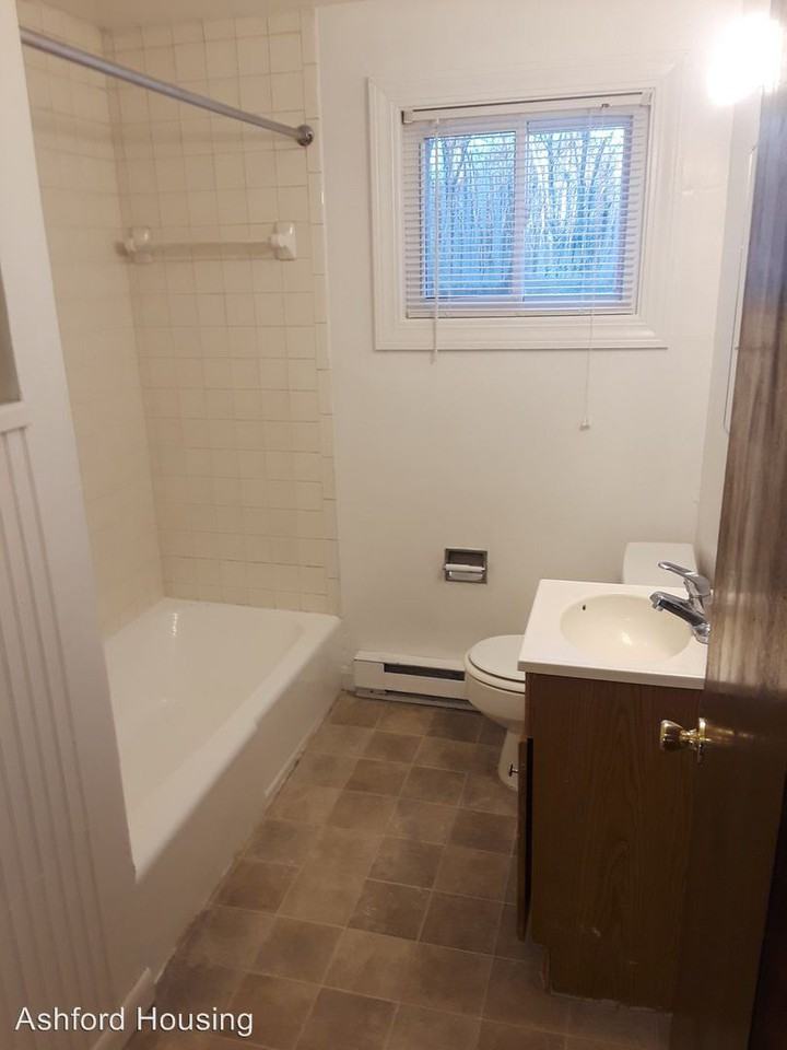 80 Bicknell Road - Photo 2 of 5