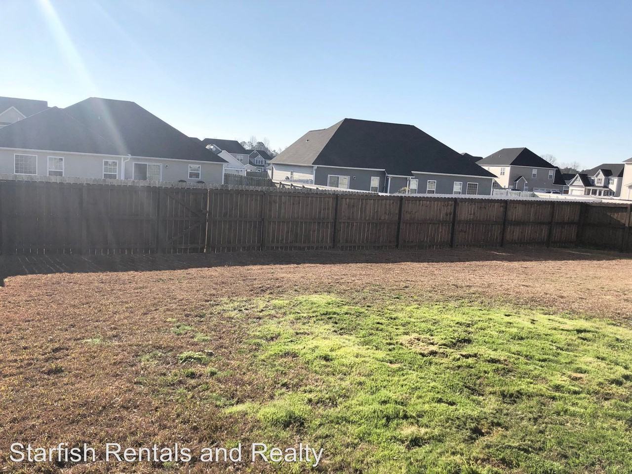 413 Derrick Drive - Photo 3 of 20