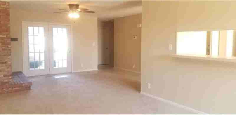 7075 Sw Westchester - Photo 2 of 14