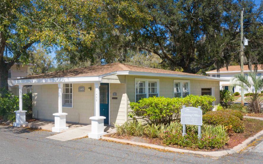 St Johns Landing Apartments 1408 N Orange Ave, Green Cove Springs, FL